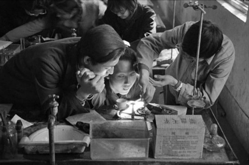 分享一组照片《八十年代的中学生》
